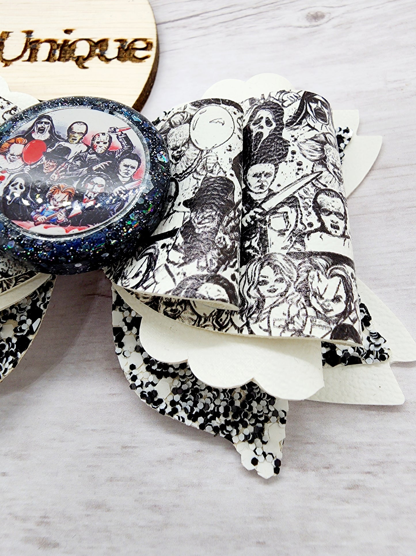 Halloween Friends Bow