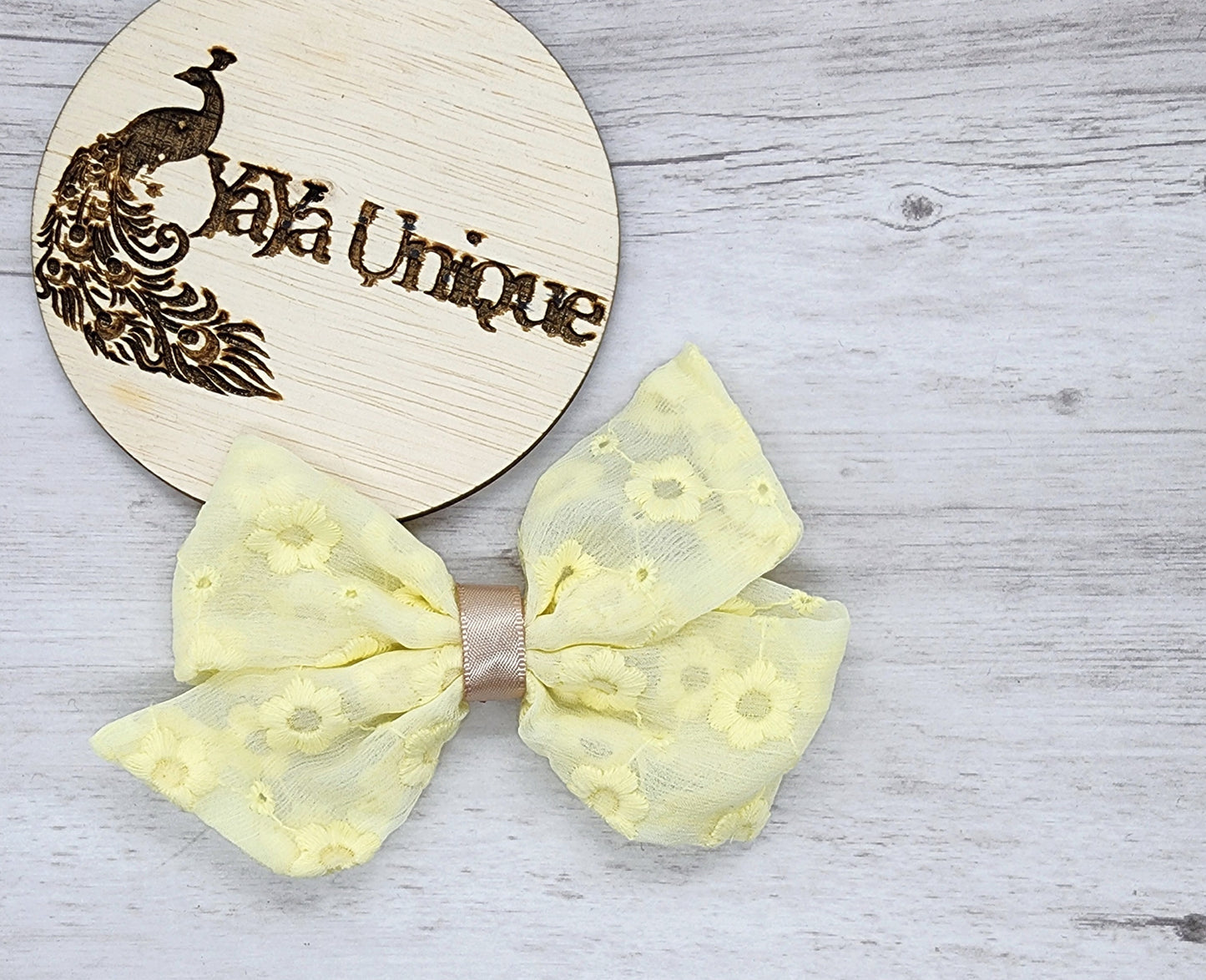 daisy embroidered tulle bow