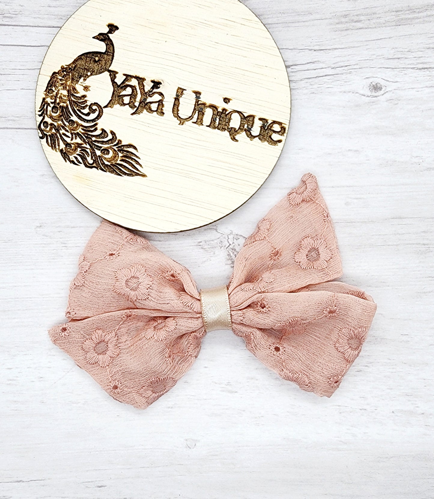 daisy embroidered tulle bow